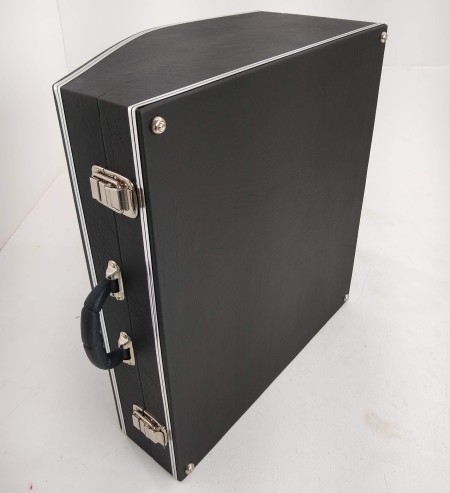 Case para Acordeon 120 baixos Super 8 (Pelúcia Vermelha) - Image 2