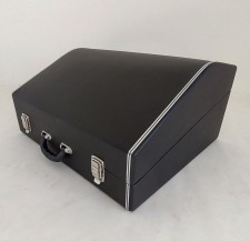 Case para Acordeon 120 baixos (Pelúcia Vermelha)